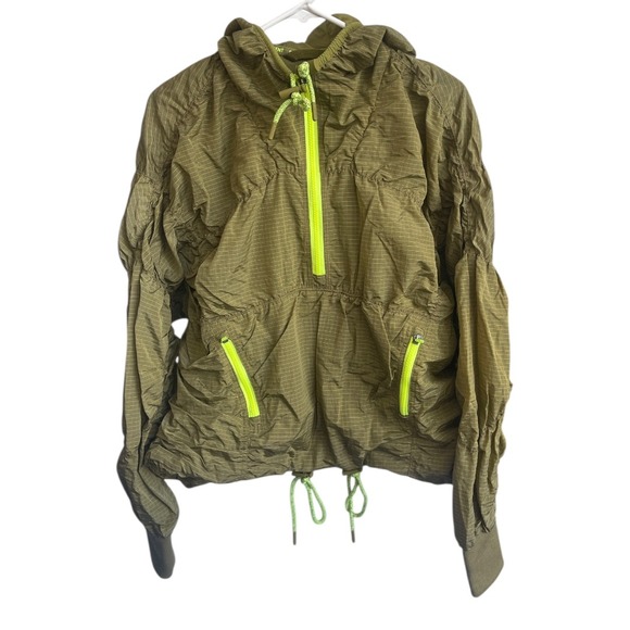 NWT Free People FP Movement Light Packer Hike Pullover Jacket Martini Green XS - Picture 13 of 13